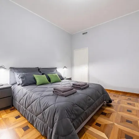 דירה Luxury Flat Crocetta 2 Stops From Duomo, Ac