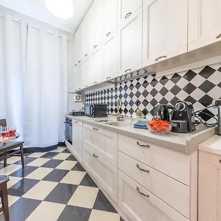 Luxury Flat Crocetta 2 Stops From Duomo, Ac מילאנו
