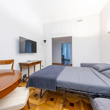 דירה Luxury Flat Crocetta 2 Stops From Duomo, Ac מילאנו